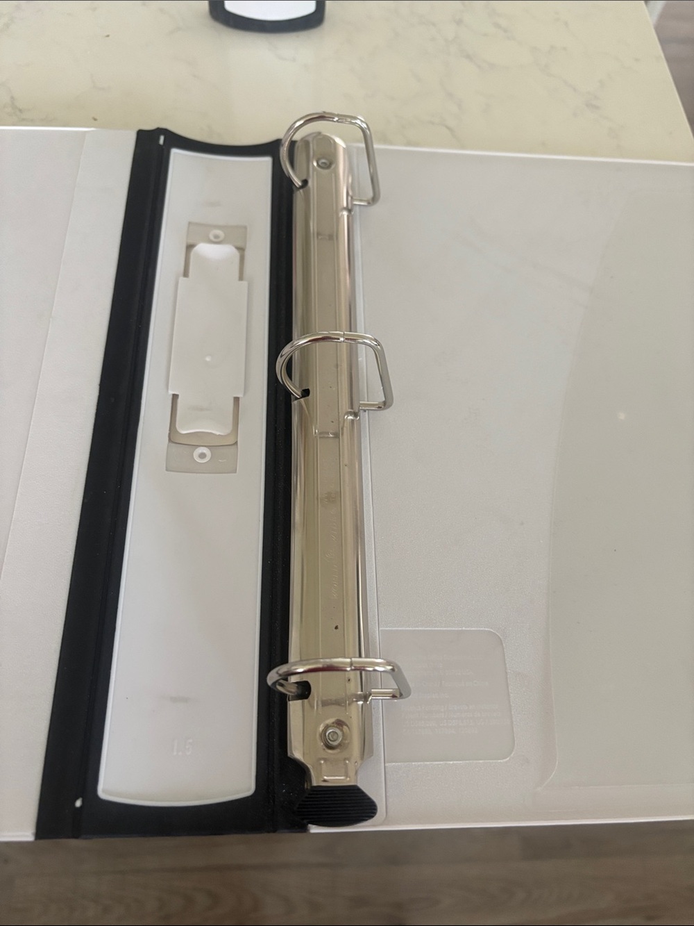 Binders - Picture 2 of 3